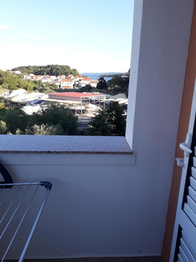 Apartments Sandra Palit Esterno foto
