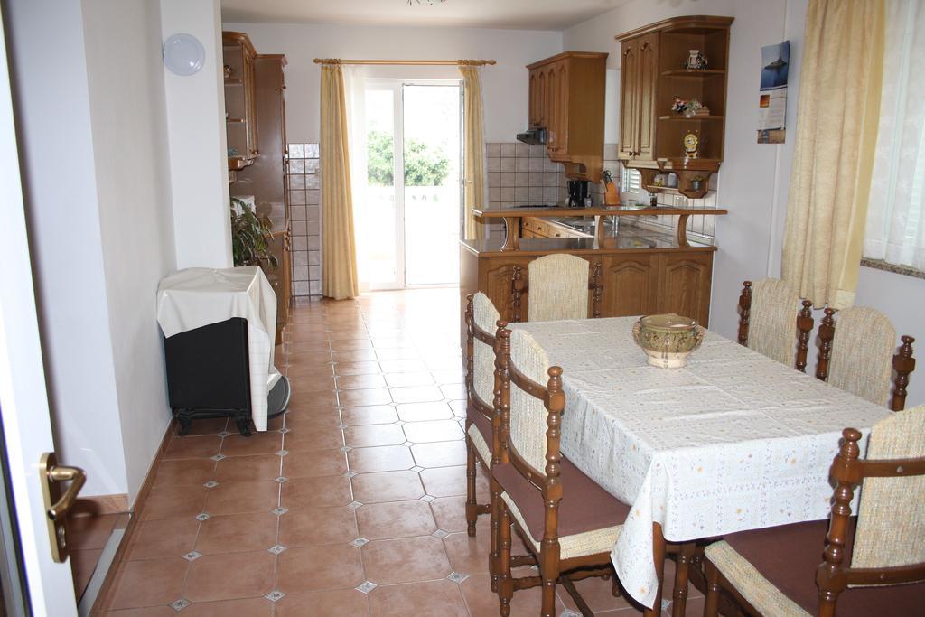 Apartments Sandra Palit Esterno foto